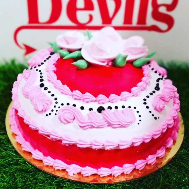 Yummy Cake - 1 pound er strawberry flavour cake. | Facebook